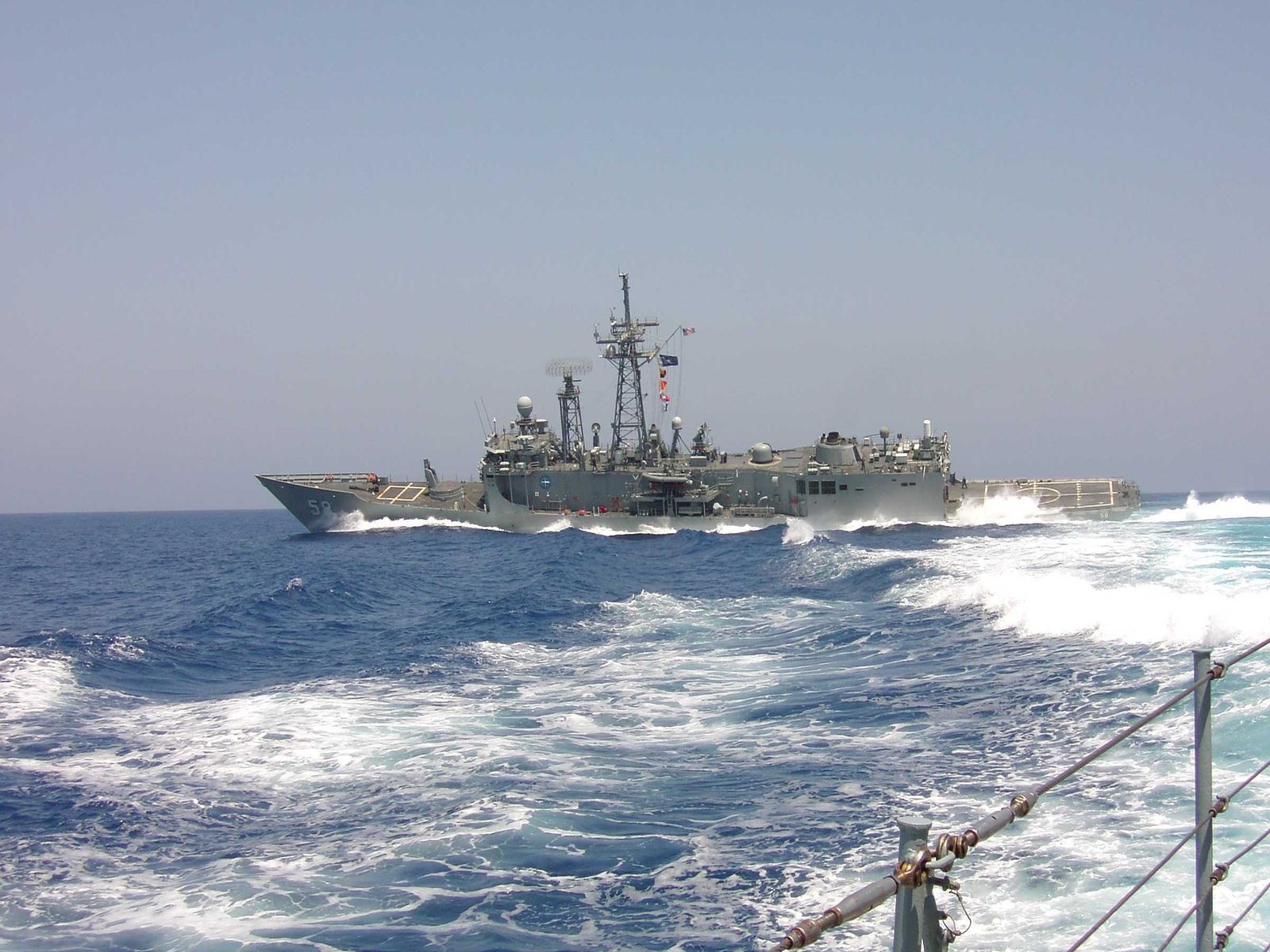 Download HQ Naval Vessels wallpaper / Vehicles / 1600x1200