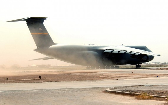 Free Send to Mobile Phone C-5 Galaxy Lands Military Airplanes wallpaper num.150
