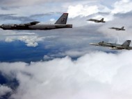 B-52 & F-18 / Military Airplanes
