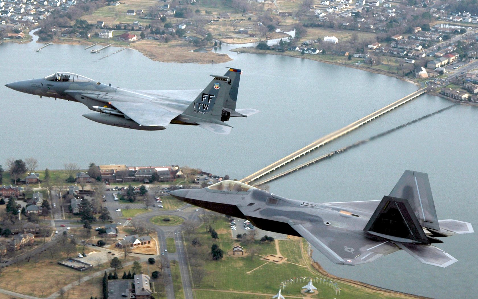 Download High quality F-15 & F-22 Military Airplanes wallpaper / 1680x1050
