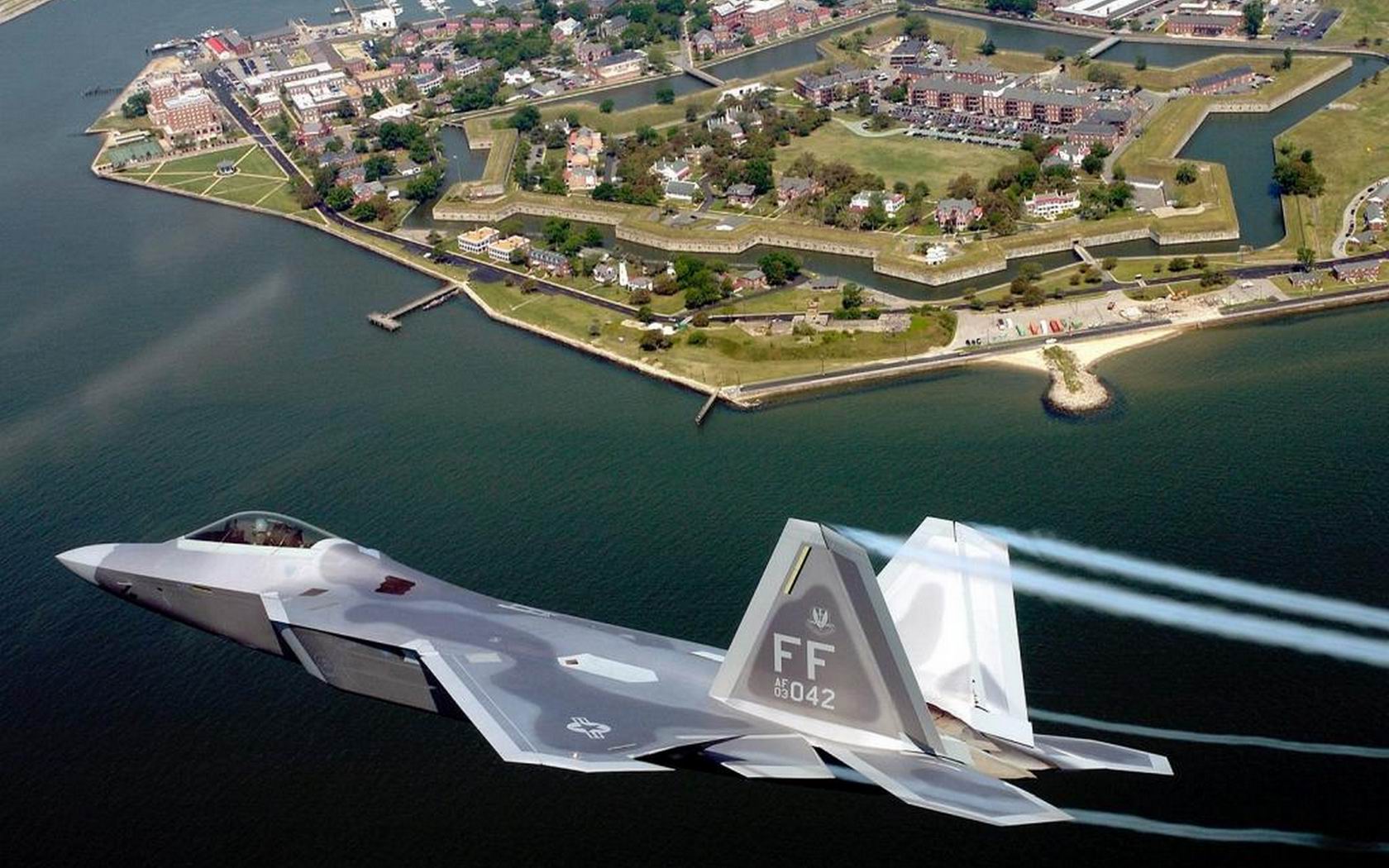 Download HQ F-22 Raptor Military Airplanes wallpaper / 1680x1050