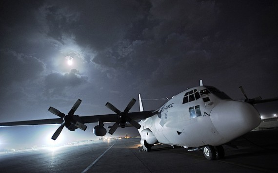 Free Send to Mobile Phone C-130 Hercules at night Military Airplanes wallpaper num.170