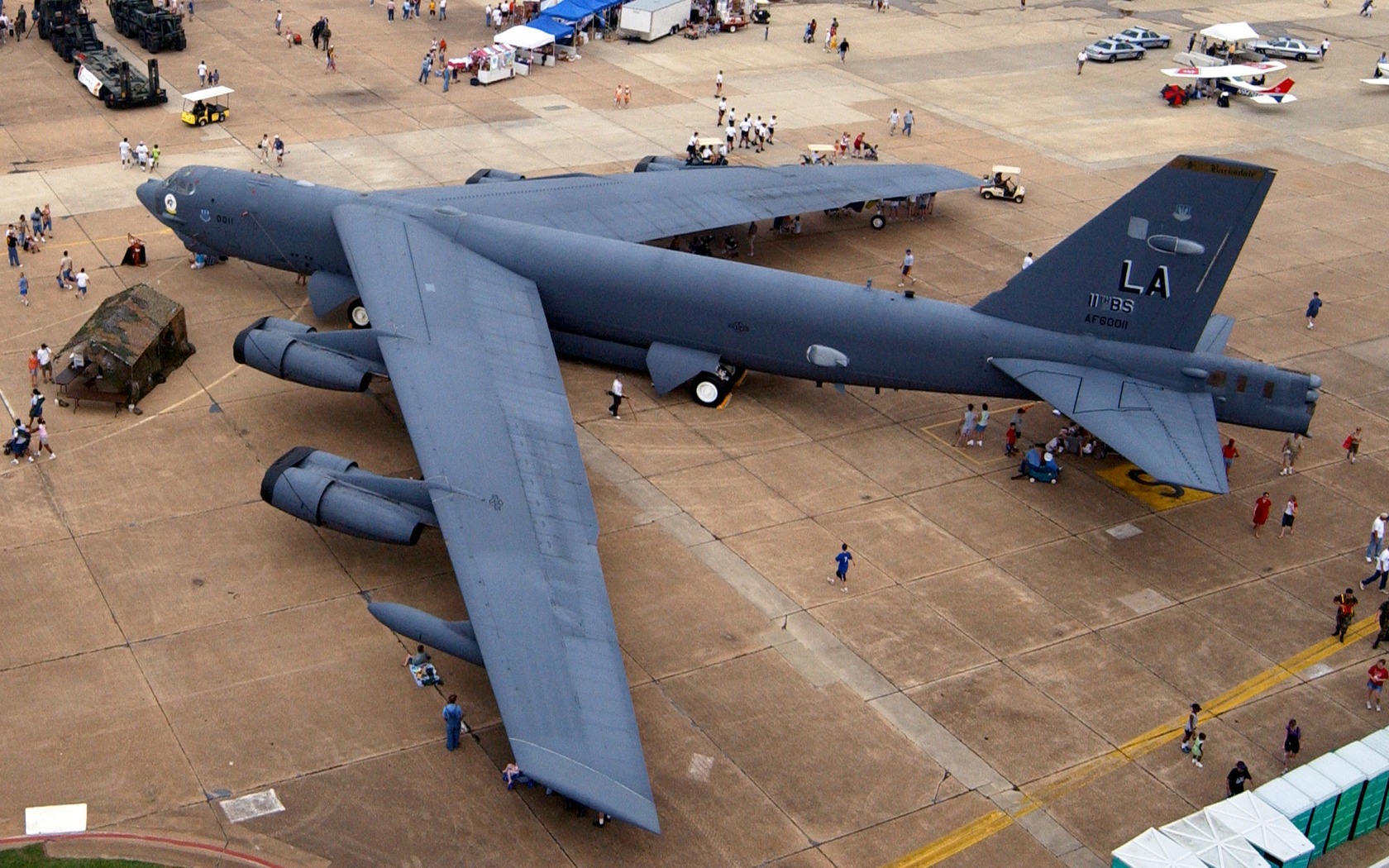 Download High quality B-52 Grounded At Air Show Military Airplanes wallpaper / 1680x1050
