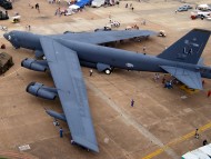 Download B-52 Grounded At Air Show / Military Airplanes