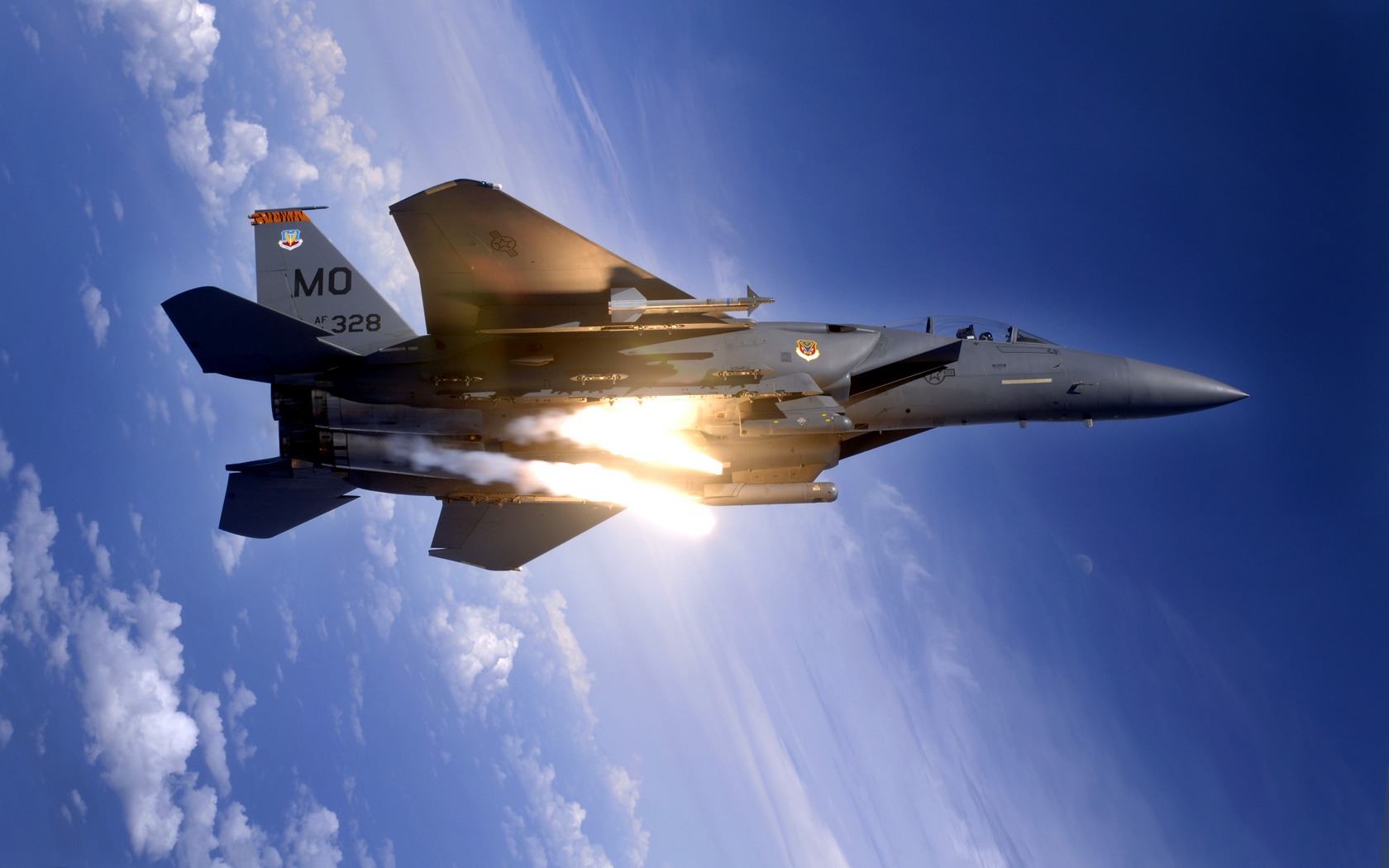 Download full size F-15 Firing Military Airplanes wallpaper / 1680x1050