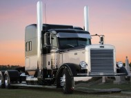 Download Trucks / Vehicles